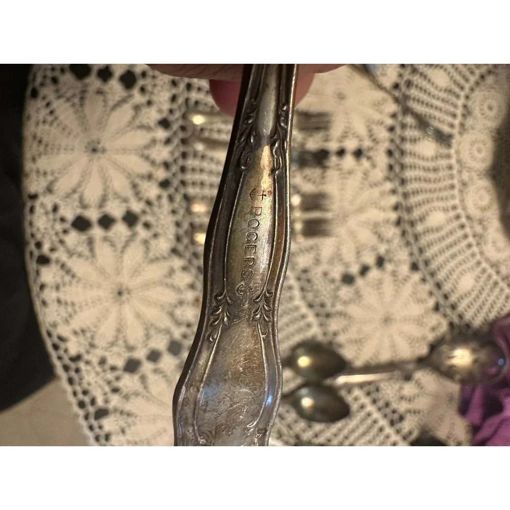 Vintage Roger's Fork, set of 5. Silver Plated